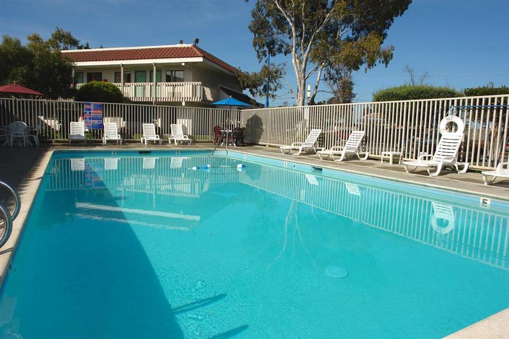 Motel 6-Salinas, Ca - North Monterey Area Ανέσεις φωτογραφία
